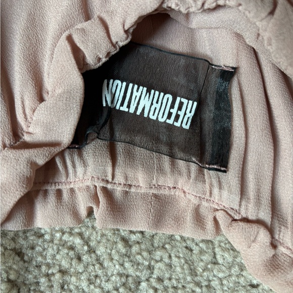 Blush midi reformation dress - Picture 2 of 2